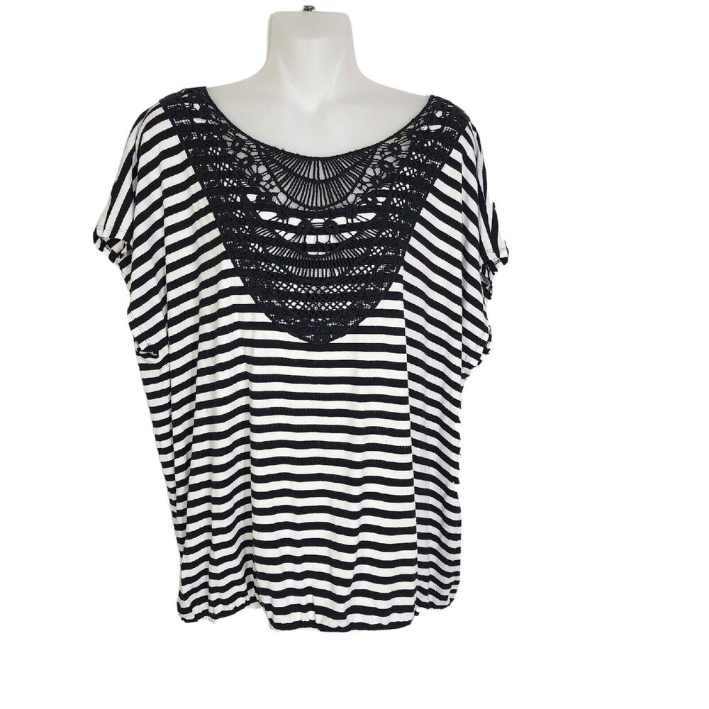 Chicos Women T Shirt Size 3 XL Black White Striped Crochet Neckline Short Sleeve